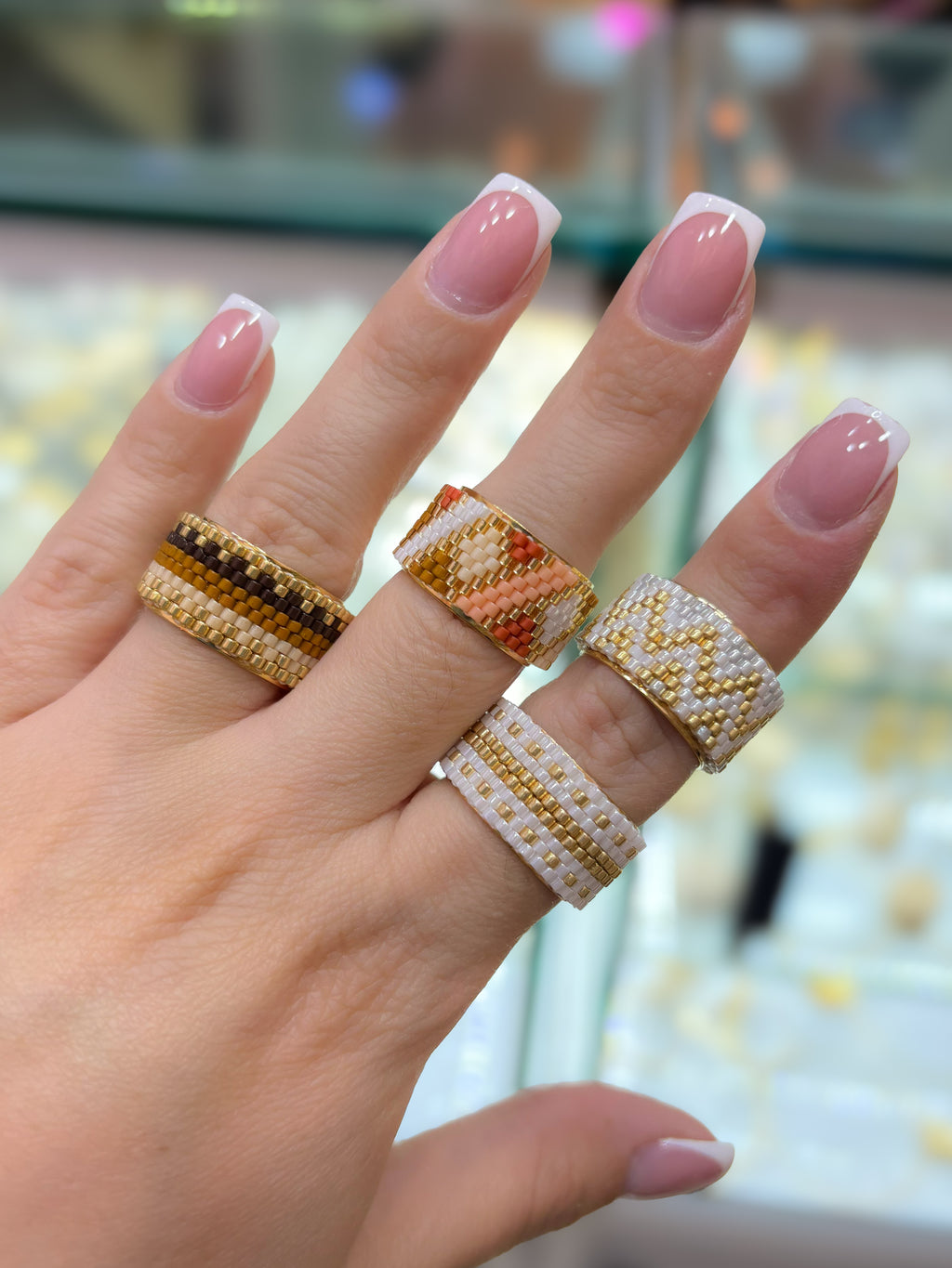 Anillo Miyuki 08
