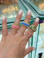 Anillo Miyuki AM08