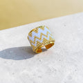Anillo Miyuki AM121826